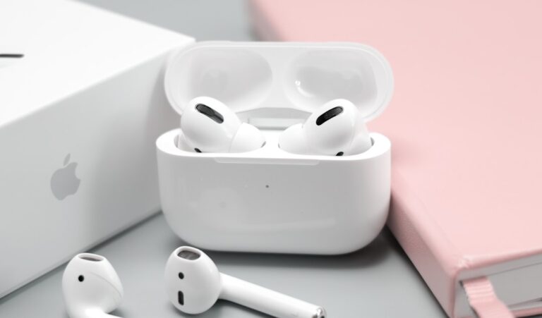 Top 10 Must-Have Tech Gadgets for Everyday Life